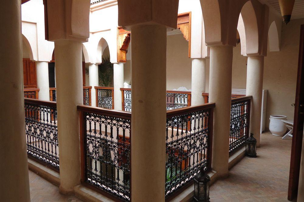 Riad Awinati Location Privatisee ,Piscine Chauffee , Beau Rooftop มาร์ราเกช ภายนอก รูปภาพ
