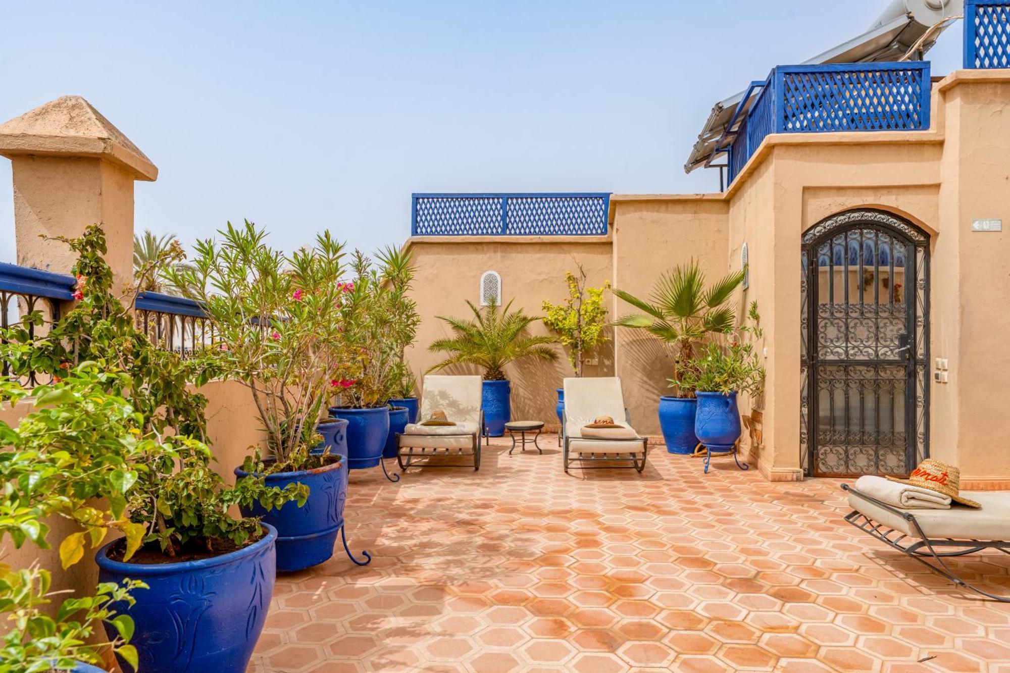 Riad Awinati Location Privatisee ,Piscine Chauffee , Beau Rooftop มาร์ราเกช ภายนอก รูปภาพ