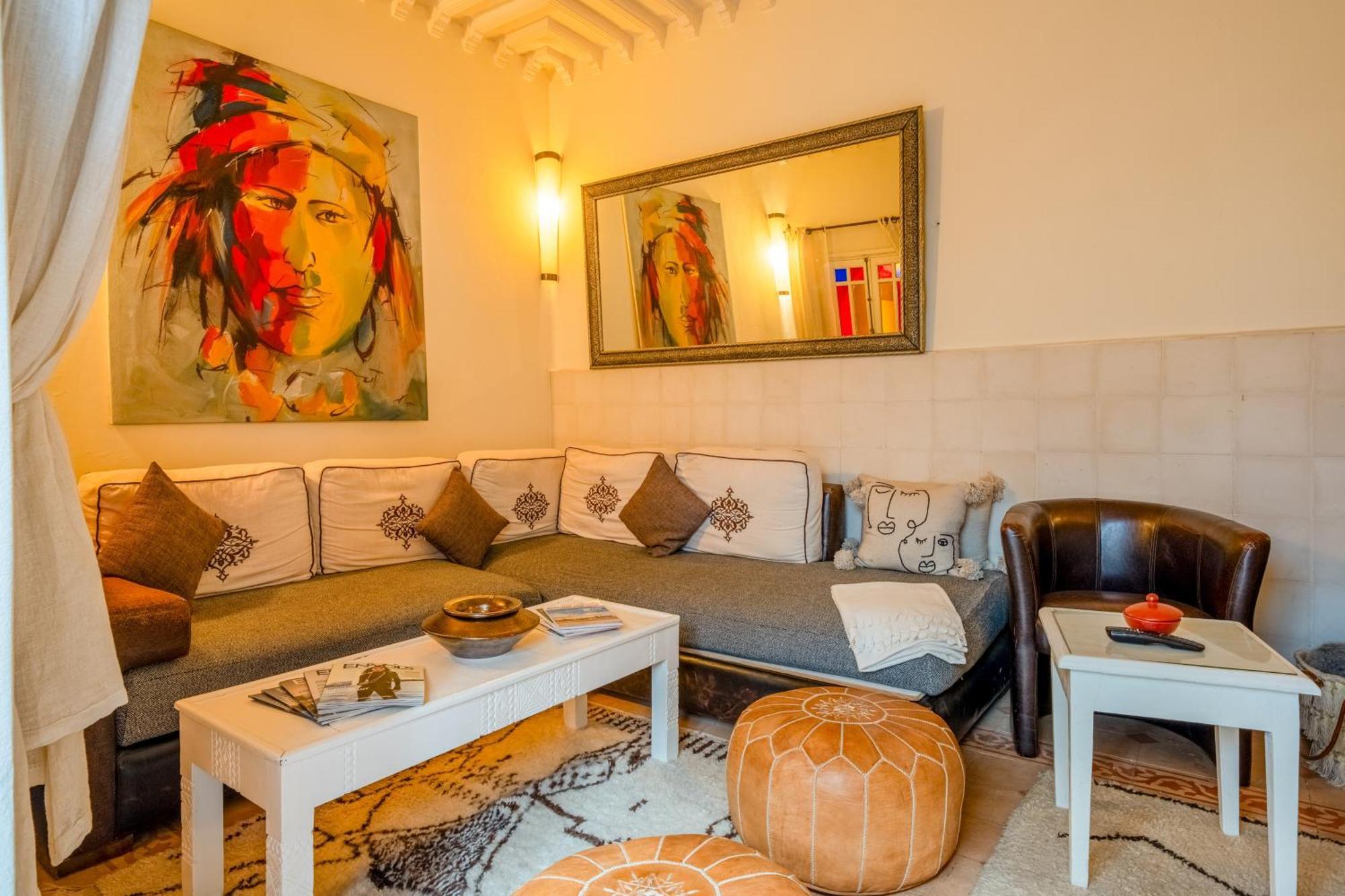 Riad Awinati Location Privatisee ,Piscine Chauffee , Beau Rooftop มาร์ราเกช ภายนอก รูปภาพ