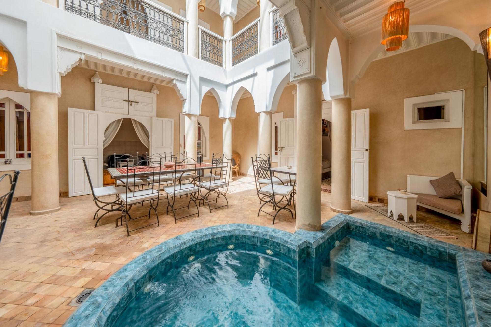 Riad Awinati Location Privatisee ,Piscine Chauffee , Beau Rooftop มาร์ราเกช ภายนอก รูปภาพ