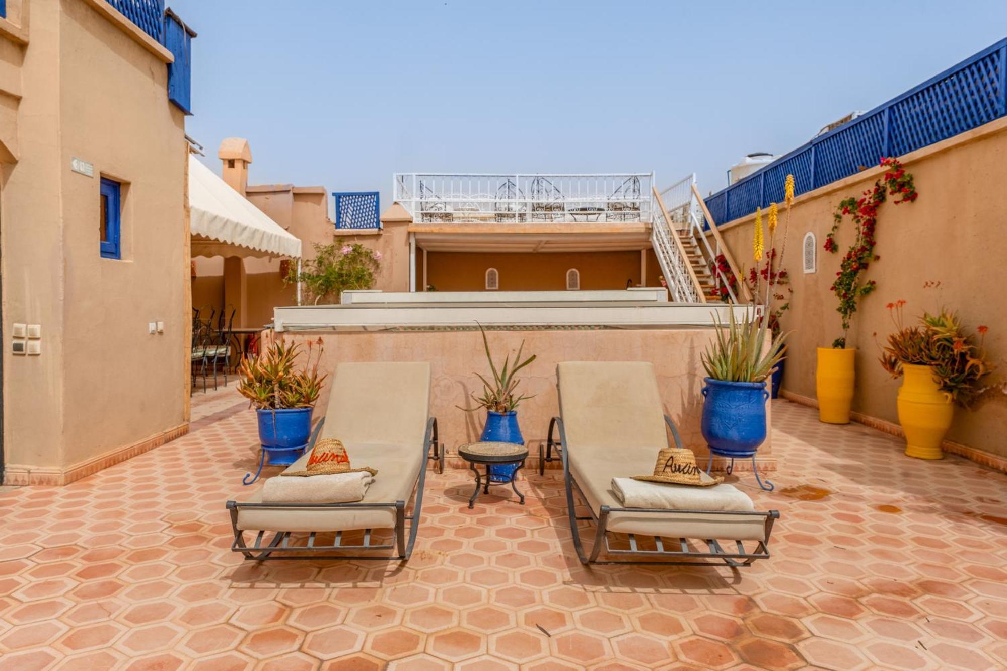 Riad Awinati Location Privatisee ,Piscine Chauffee , Beau Rooftop มาร์ราเกช ภายนอก รูปภาพ