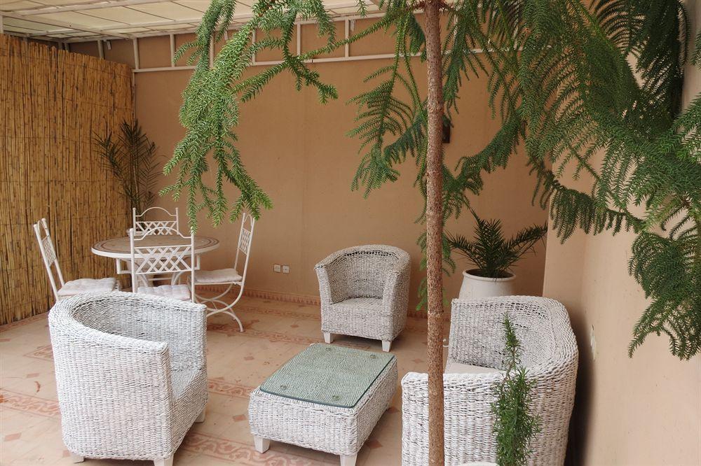 Riad Awinati Location Privatisee ,Piscine Chauffee , Beau Rooftop มาร์ราเกช ภายนอก รูปภาพ